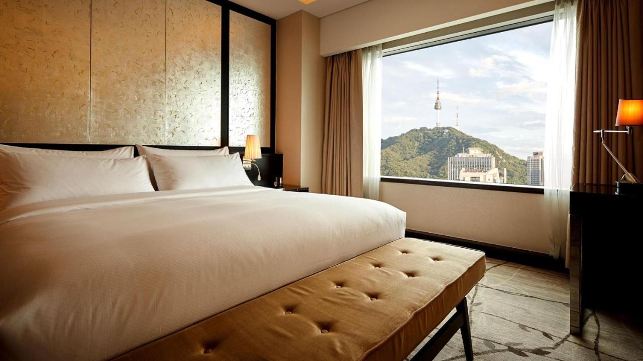 롯데 서울 5*